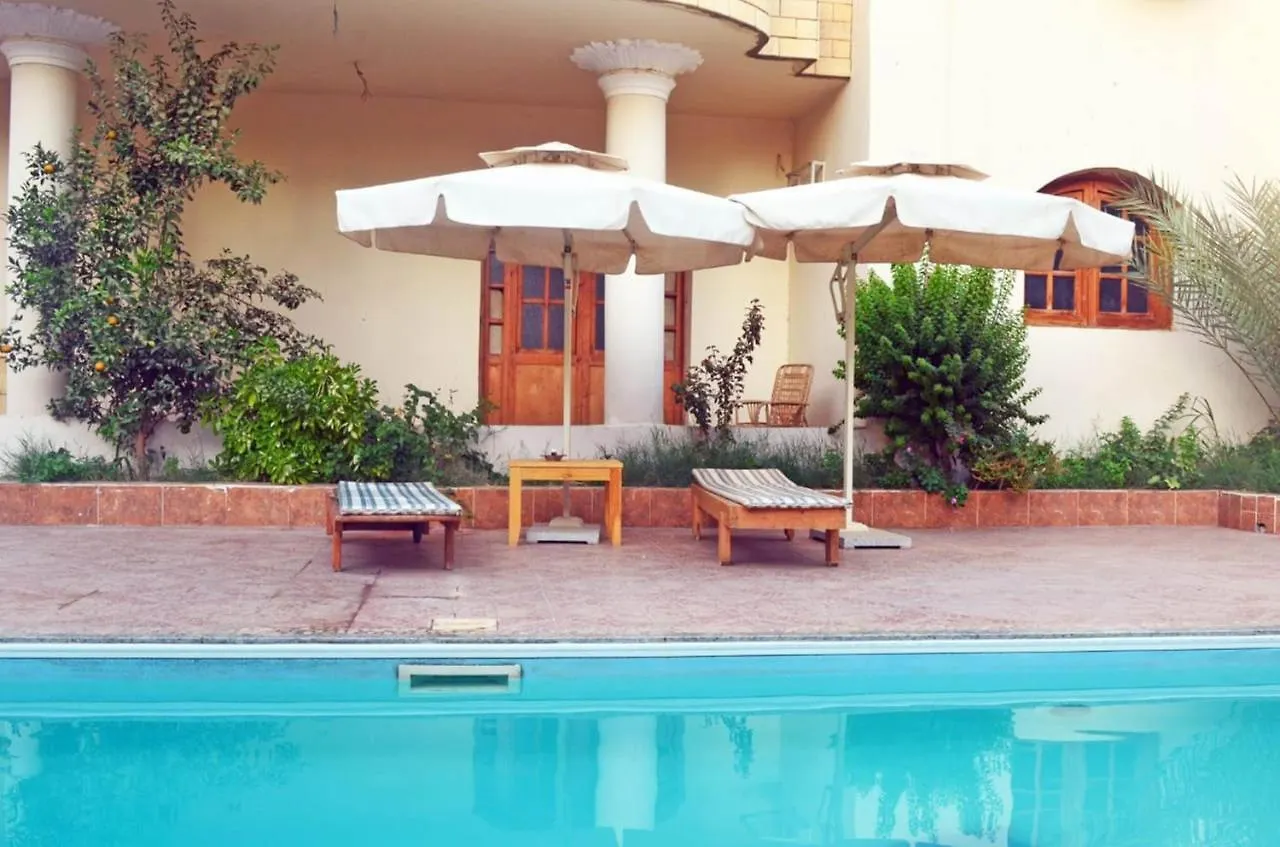 Hermina Guest House Luksor Apartamento
